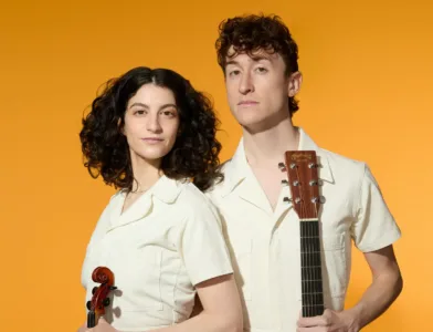 Couplet turns wedding calamities into musical comedy